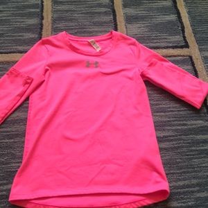 Under Armor long sleeve shirt